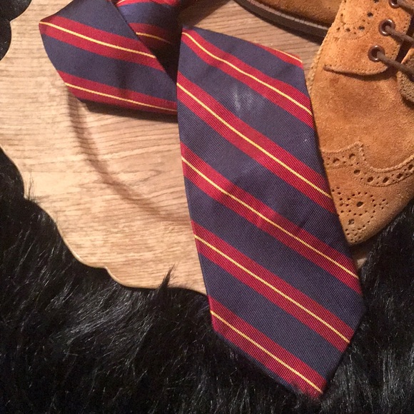 SOLD Brooks Brothers 346 Necktie - Picture 4 of 8